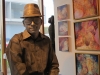 Living statue